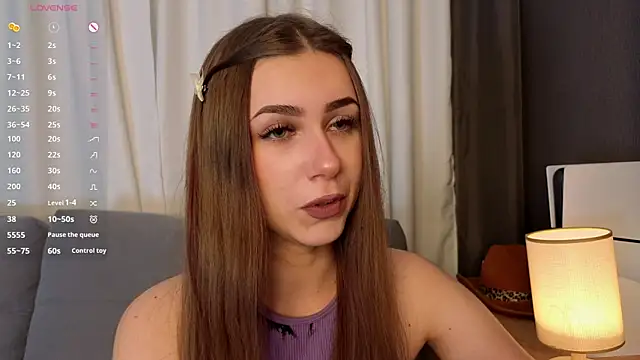 thelittlecowgirl online show from December 5, 7:55 pm