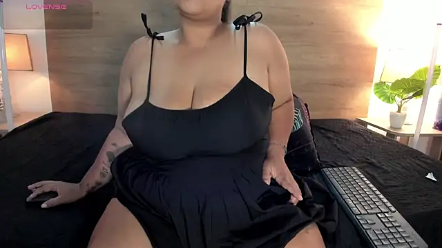 BellaNixs online show from March 14, 11:38 am