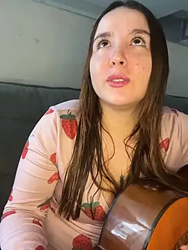 m0ranguinh0s2 online show from June 17, 4:28 pm