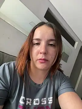 m0ranguinh0s2 online show from June 6, 4:12 pm