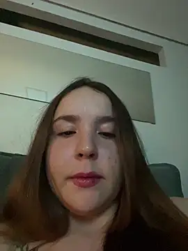 m0ranguinh0s2 online show from June 17, 1:16 am