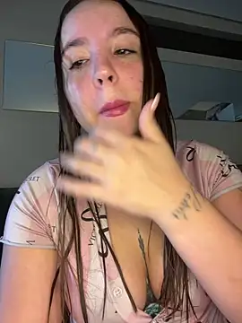 m0ranguinh0s2 online show from June 20, 7:08 pm