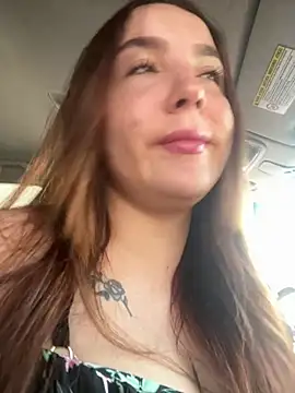 m0ranguinh0s2 online show from June 30, 5:02 pm
