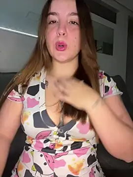 m0ranguinh0s2 online show from July 5, 12:48 am