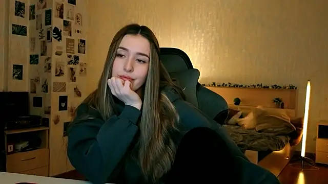 Snapshot of yourrdanceteacher chatting on January 31, 7:45 pm yourrdanceteacher online show from January 31, 7:45 pm