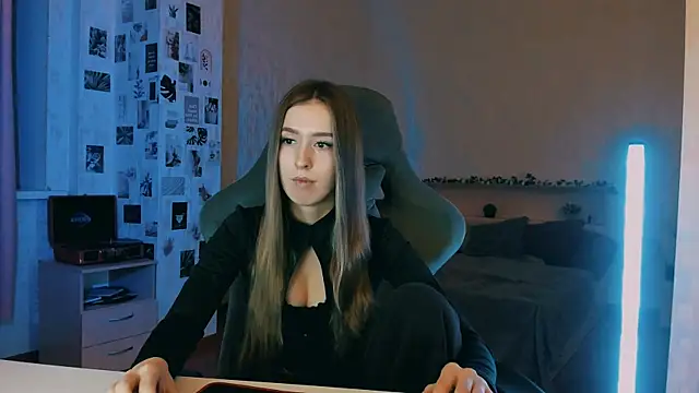 yourrdanceteacher online show from November 10, 7:19 pm