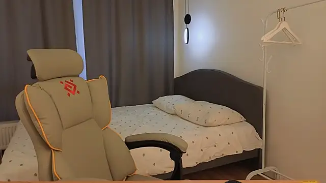 Snapshot of yourrdanceteacher chatting on March 15, 4:41 am yourrdanceteacher online show from March 15, 4:41 am