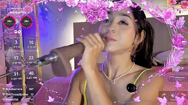 RACHELRUIZ online show from March 14, 11:33 pm