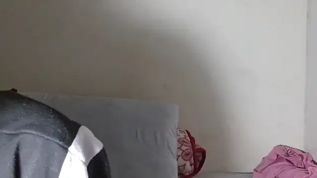 SexyBitchx01 online show from November 14, 5:49 pm