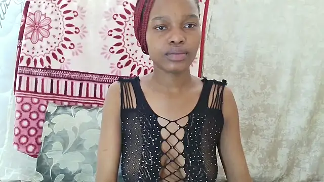 SexyBitchx01 online show from September 14, 11:32 am