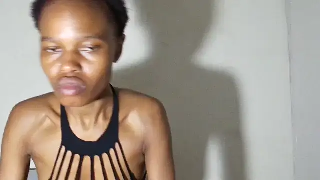 SexyBitchx01 online show from November 25, 6:08 pm