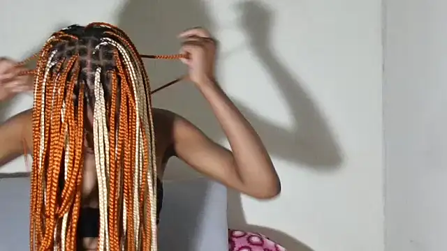 SexyBitchx01 online show from October 23, 4:38 pm