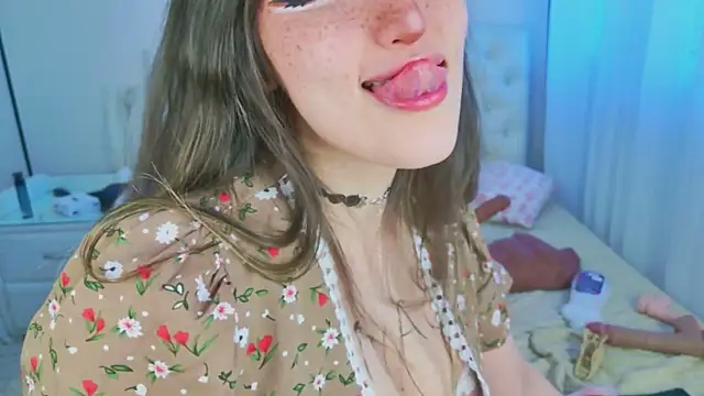 kamila blush online show from February 5, 10:33 am