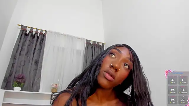 Snapshot of Mistt_Mia chatting on May 27, 1:57 am Mistt Mia online show from May 27, 1:57 am