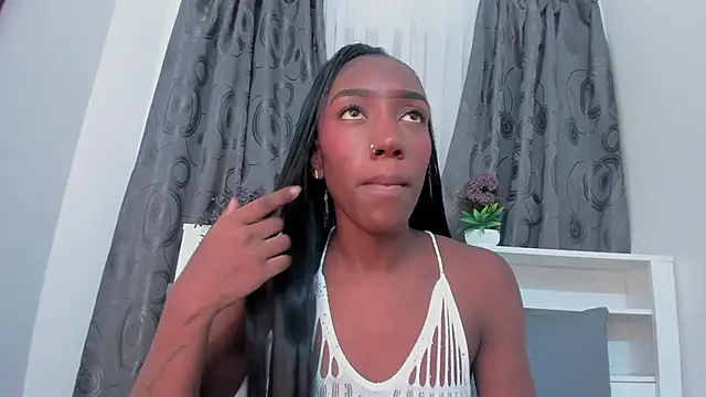 Snapshot of Mistt_Mia chatting on October 12, 12:28 pm Mistt Mia online show from October 12, 12:28 pm
