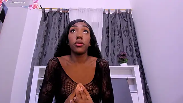 Mistt Mia online show from February 1, 12:03 pm