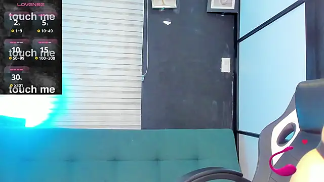 SamaraAnders  online show from November 4, 5:00 am