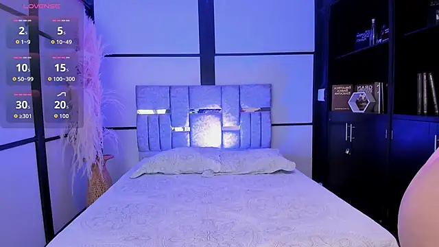 SamaraAnders  online show from December 19, 5:32 am