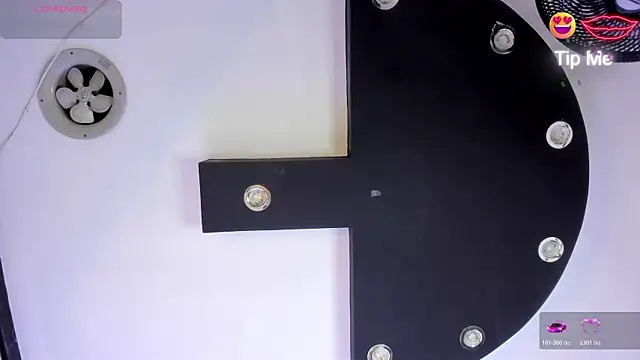 SamaraAnders  online show from March 31, 4:36 am