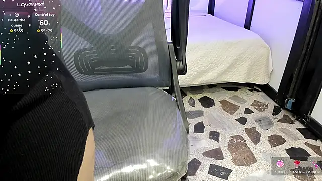 SamaraAnders  online show from May 5, 4:48 am