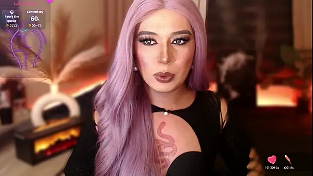 Snapshot of mslilly_croft chatting on February 23, 4:07 pm mslilly croft online show from February 23, 4:07 pm