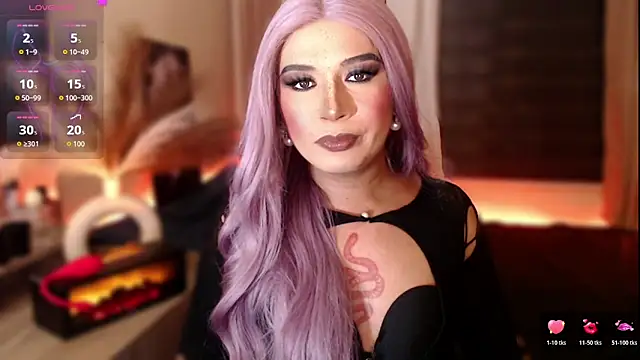 Snapshot of mslilly_croft chatting on February 20, 4:42 pm mslilly croft online show from February 20, 4:42 pm