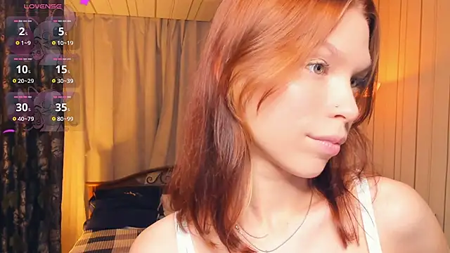 KyraConze online show from September 21, 8:25 pm