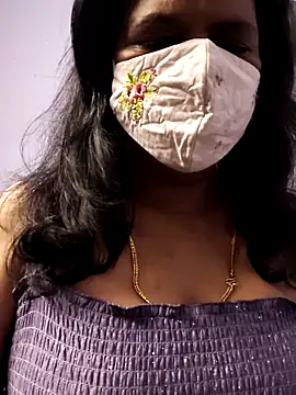 Snapshot of mallu-lover chatting on February 5, 1:56 am mallu-lover online show from February 5, 1:56 am