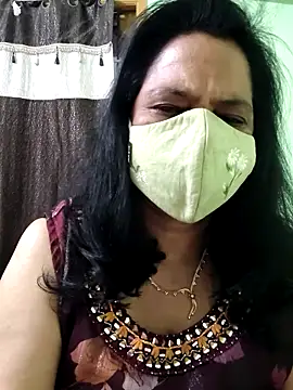 Snapshot of mallu-lover chatting on February 17, 2:31 am mallu-lover online show from February 17, 2:31 am