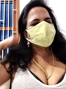 mallu-lover online show from January 11, 3:30 pm