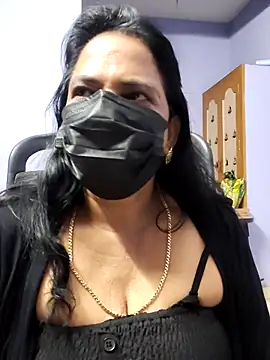 mallu-lover online show from October 26, 5:57 pm