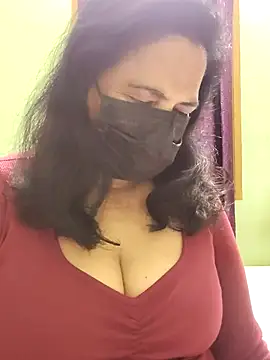 mallu-lover online show from May 15, 4:38 pm