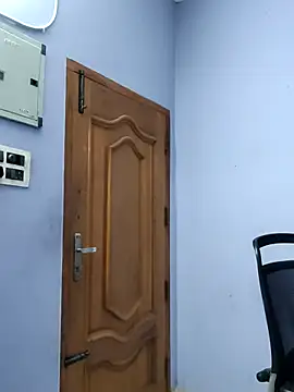 mallu-lover online show from November 20, 12:50 pm