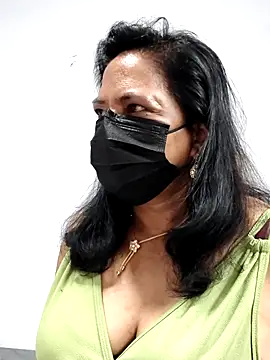 mallu-lover online show from April 25, 2:25 am