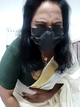 mallu-lover online show from May 3, 1:58 pm
