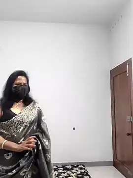 mallu-lover online show from April 30, 8:49 pm