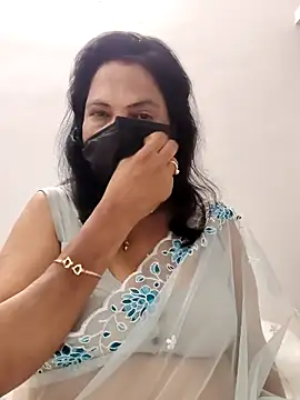 mallu-lover online show from April 22, 6:47 pm