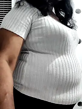 mallu-lover online show from March 14, 3:07 pm