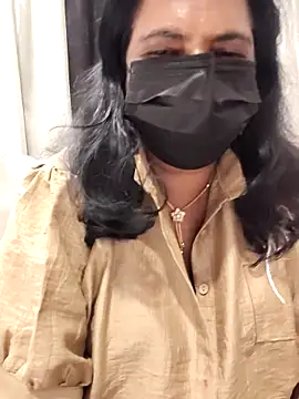 mallu-lover online show from May 4, 6:22 pm