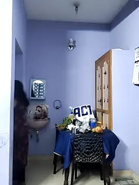 mallu-lover online show from March 25, 3:06 am