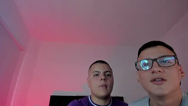 NoahLux online show from September 27, 5:52 pm