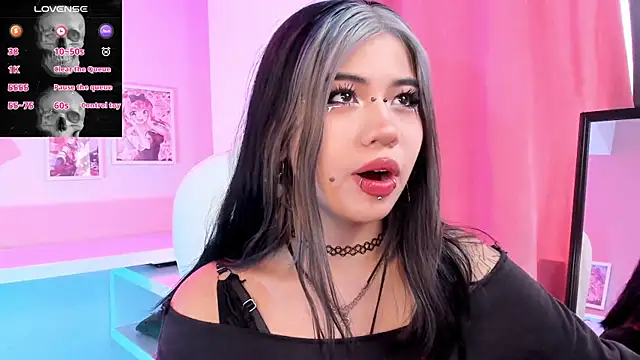 Snapshot of pinkk_deemon chatting on October 1, 2:10 pm pinkk deemon online show from October 1, 2:10 pm