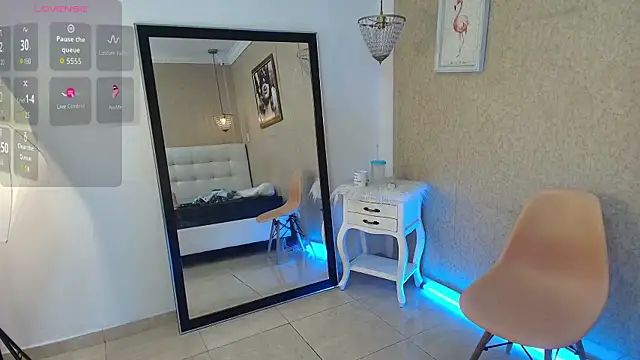 Snapshot of Miladiosa chatting on October 24, 12:26 pm Miladiosa online show from October 24, 12:26 pm