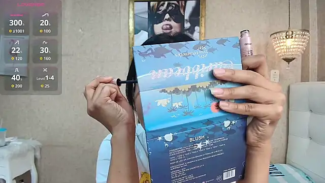 Snapshot of Miladiosa chatting on October 9, 11:55 am Miladiosa online show from October 9, 11:55 am