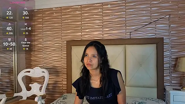 Snapshot of Miladiosa chatting on June 22, 12:13 pm Miladiosa online show from June 22, 12:13 pm