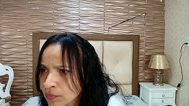 Miladiosa online show from May 15, 12:03 pm