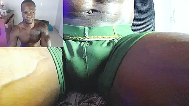 Snapshot of MrByronStallion chatting on December 16, 1:15 pm MrByronStallion online show from December 16, 1:15 pm