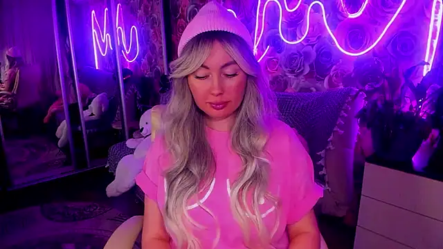 Ninaabyanka online show from October 17, 8:21 pm