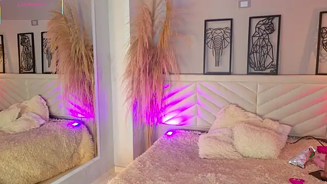 amy miller1 online show from November 10, 8:47 pm