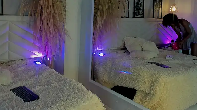 amy miller1 online show from November 7, 8:13 pm